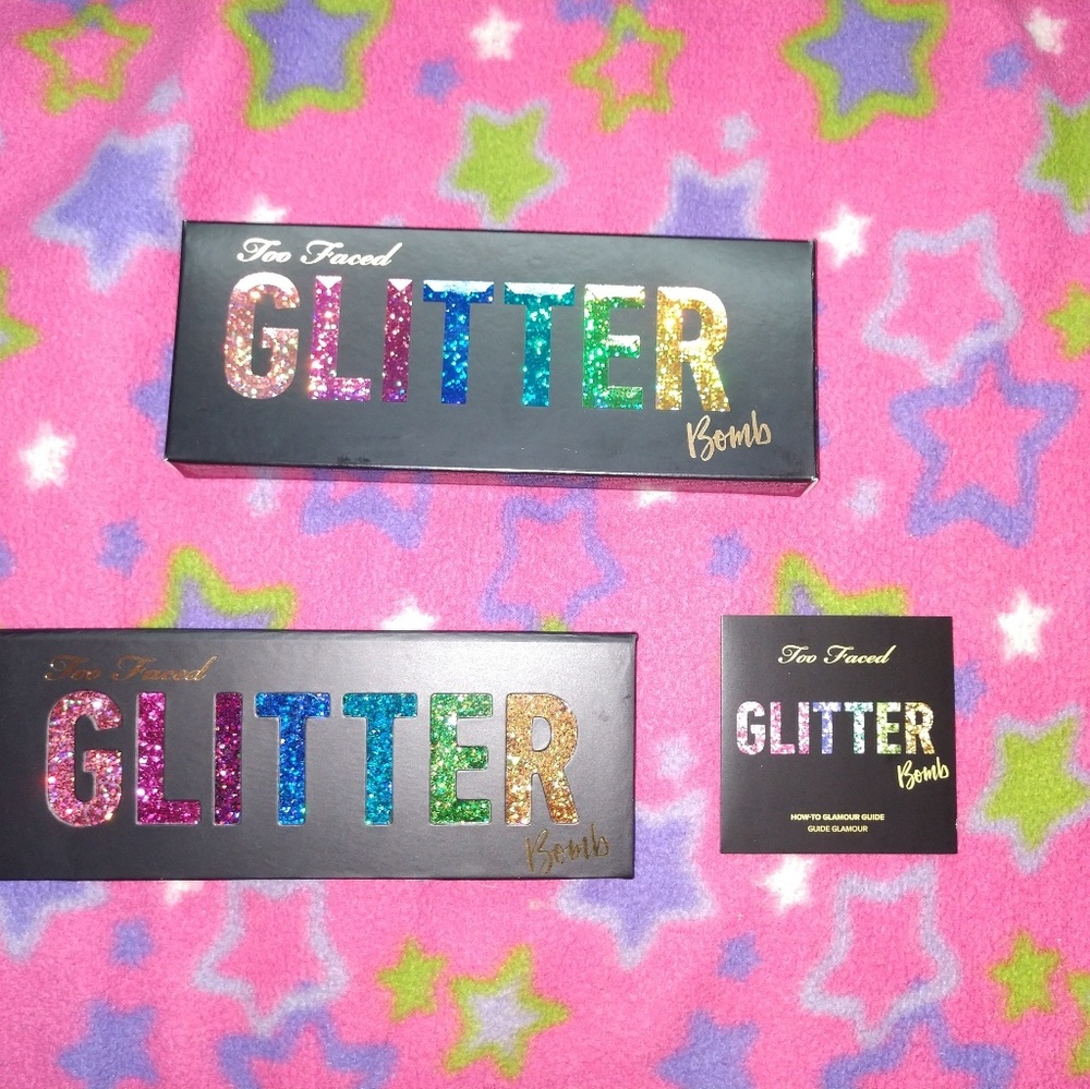 Glitter bomb palette